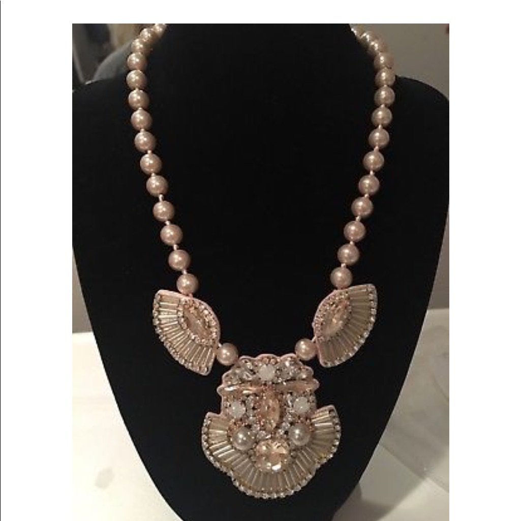 Jolie Convertible Pendant Necklace 78$